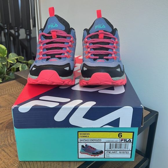 WOMEN'S FILA SANTIAGO ENERGIZED TRAIL RUNNING SHOES | SZ 6 - Picture 6 of 9